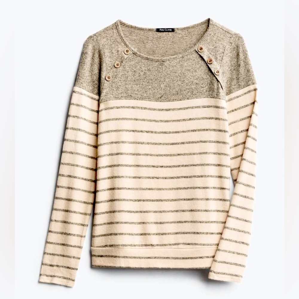 PINK CLOVER
Luna Button Detail Brushed Knit Top